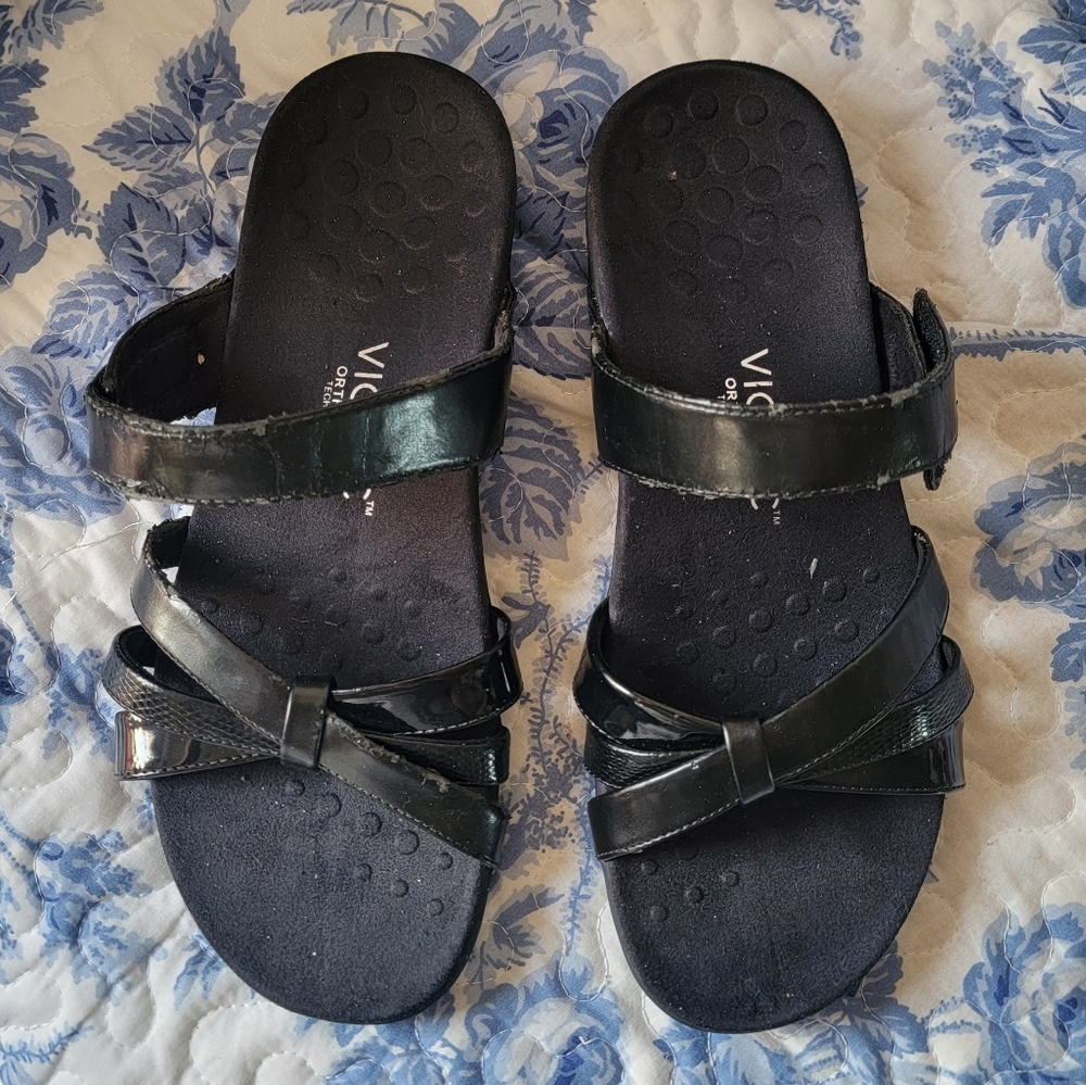 Vionic Sandals 10